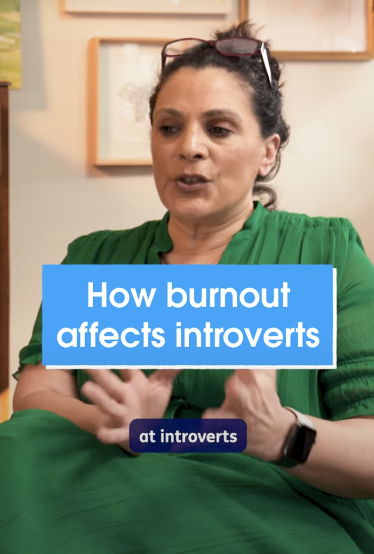 A protrait of Siobhán Murray