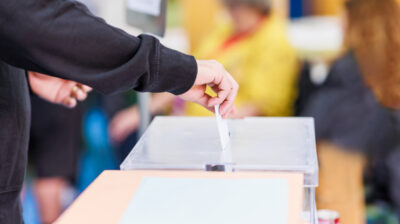 How does the voting system work in Ireland?