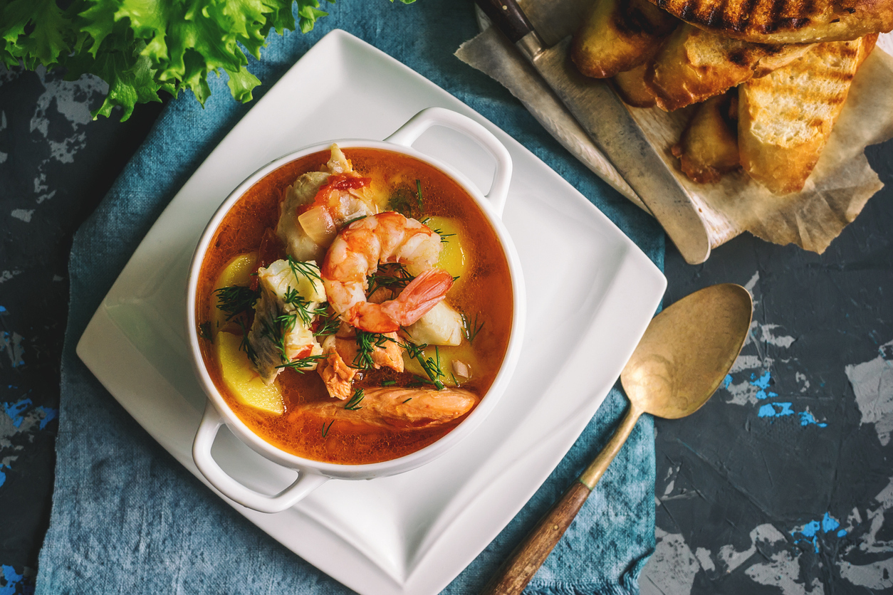 How to make crispy baked fish in tomato sauce - spunout