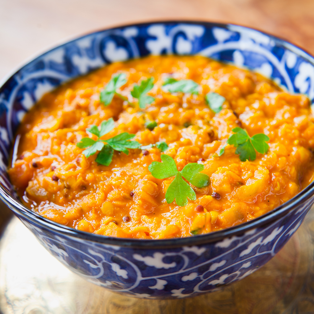 Sam’s vegan red lentil dhal recipe - spunout