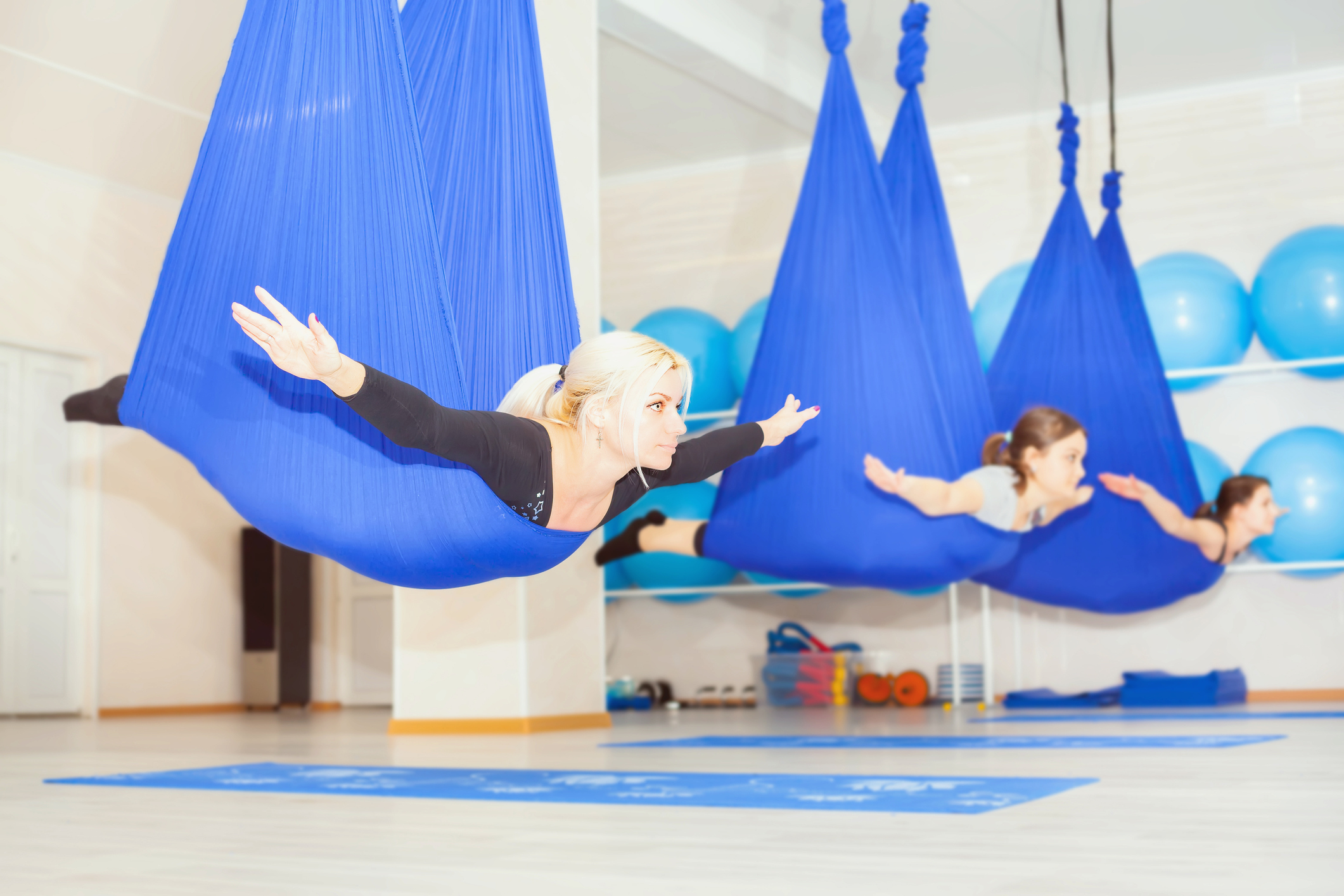 Aerial yoga – a new and different way to practice yoga - spunout