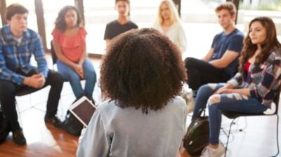 Support groups for young people affected by cancer