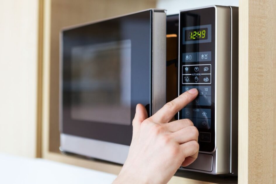 watch:-5-simple-things-to-make-in-your-microwave-thumbanail