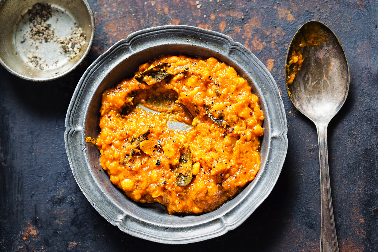 Ryan’s spicy chickpea Dahl recipe - spunout