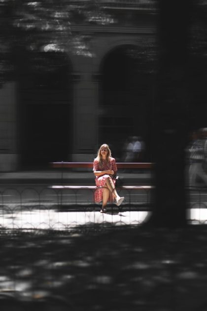 what’s-the-difference-between-loneliness-and-social-isolation?-thumbanail