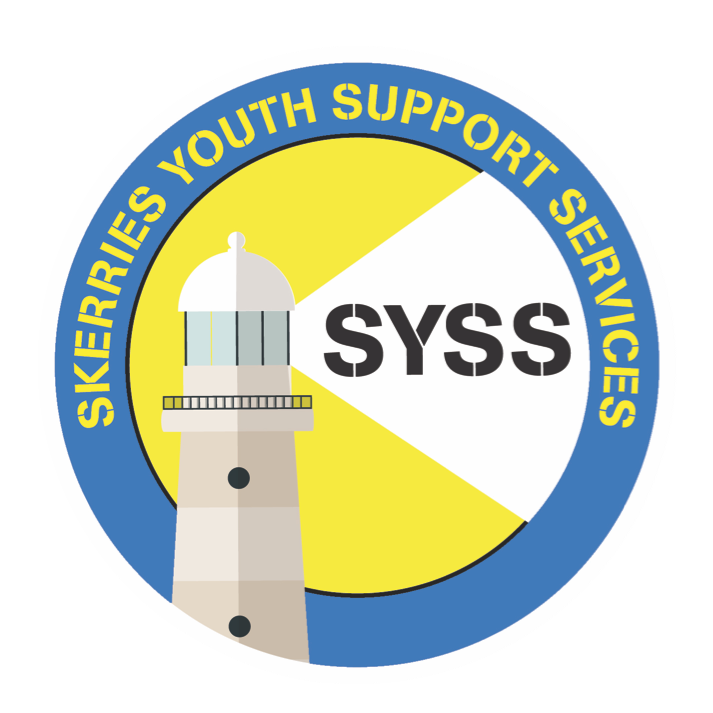 A white house shines a light to show the letters SYSS