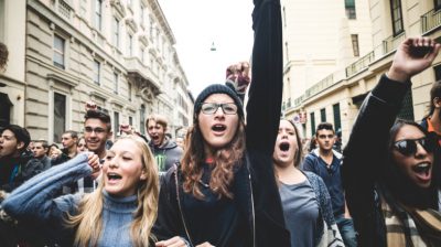 Young-people-protesting-in-climate-strikes-CrBMgC